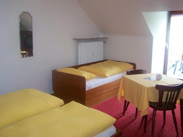 טרייר Hotel Am Ufer חדר תמונה